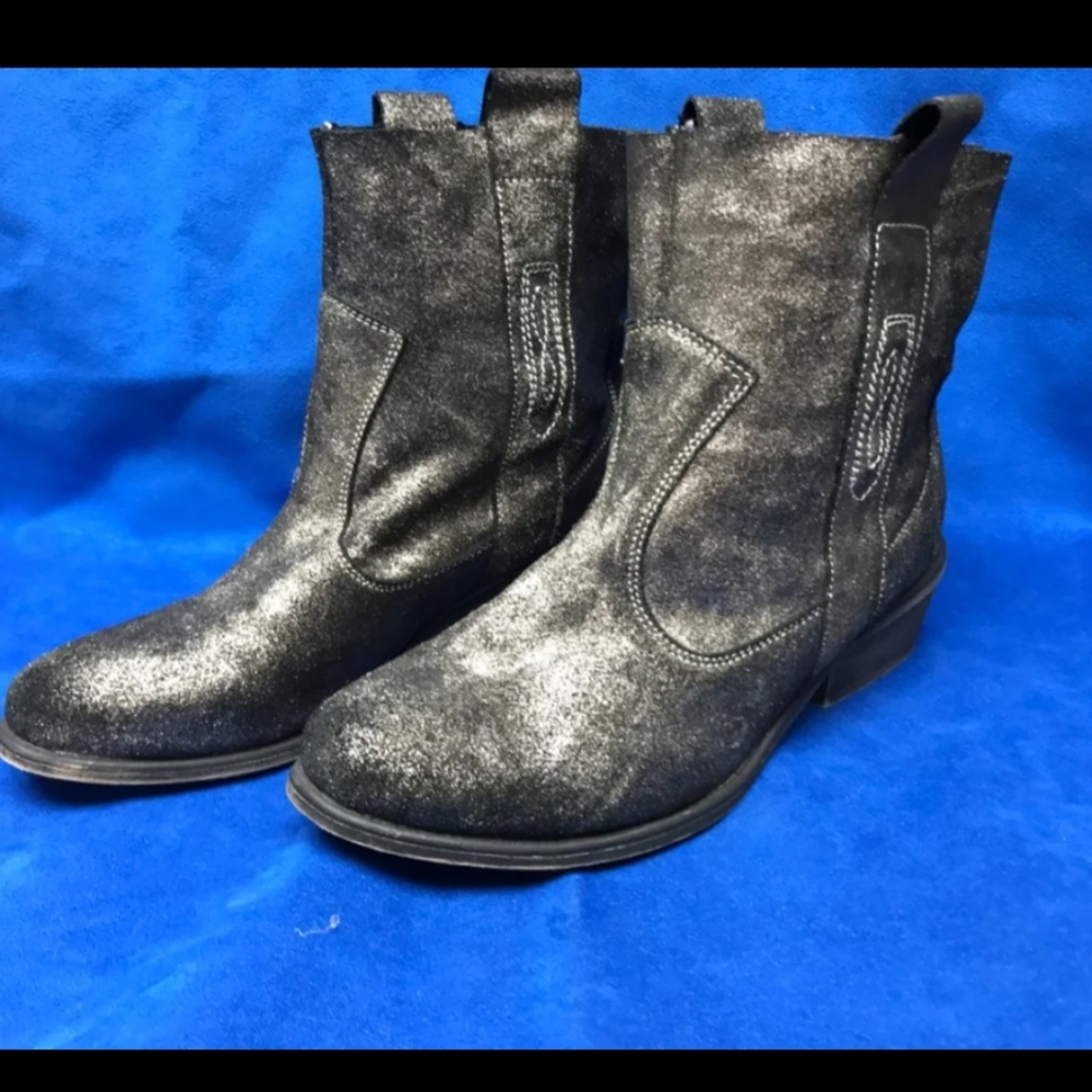 Boots Ankle Boots Charles by Charles David Silver Black metallic Size 10